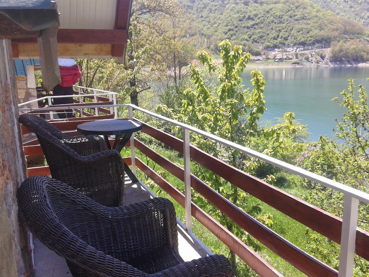 بلوزين B&B Konak المظهر الخارجي الصورة