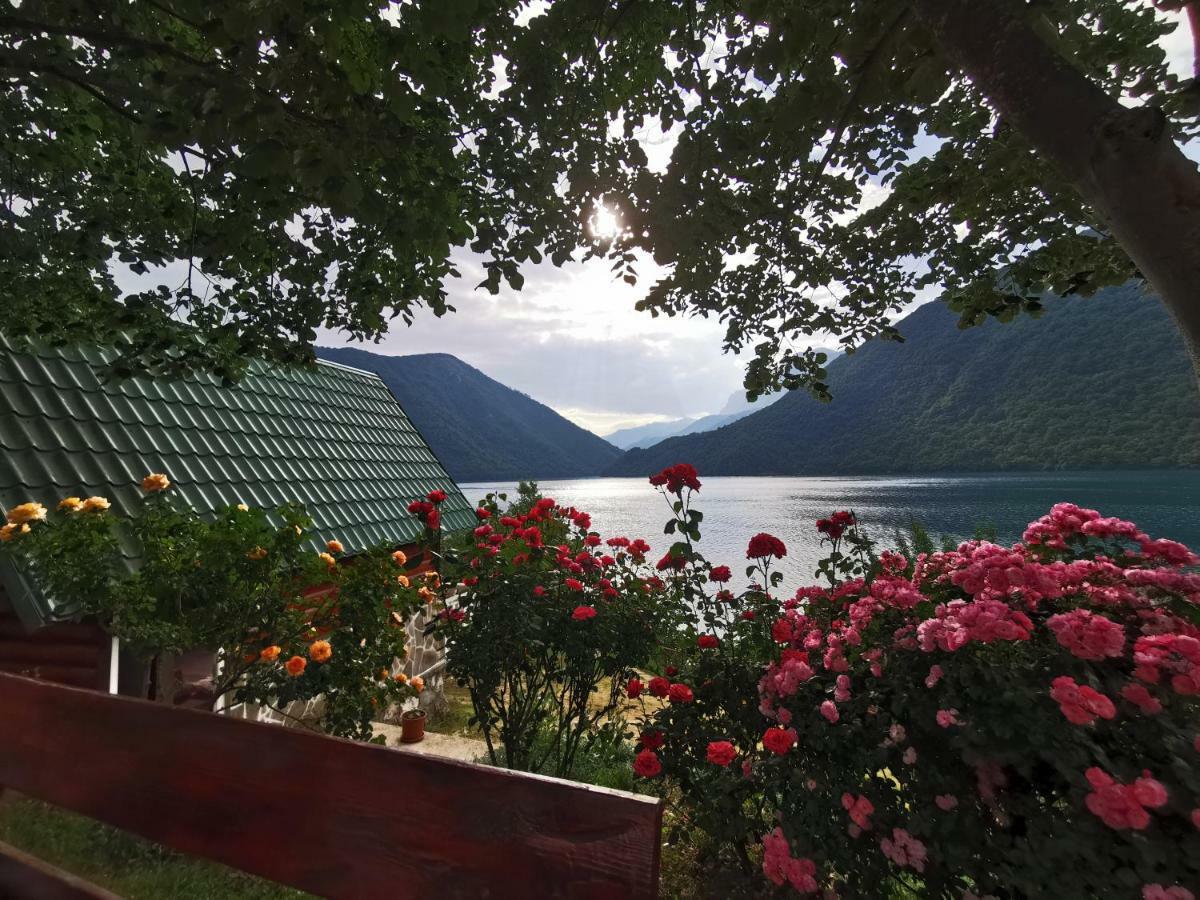بلوزين B&B Konak المظهر الخارجي الصورة